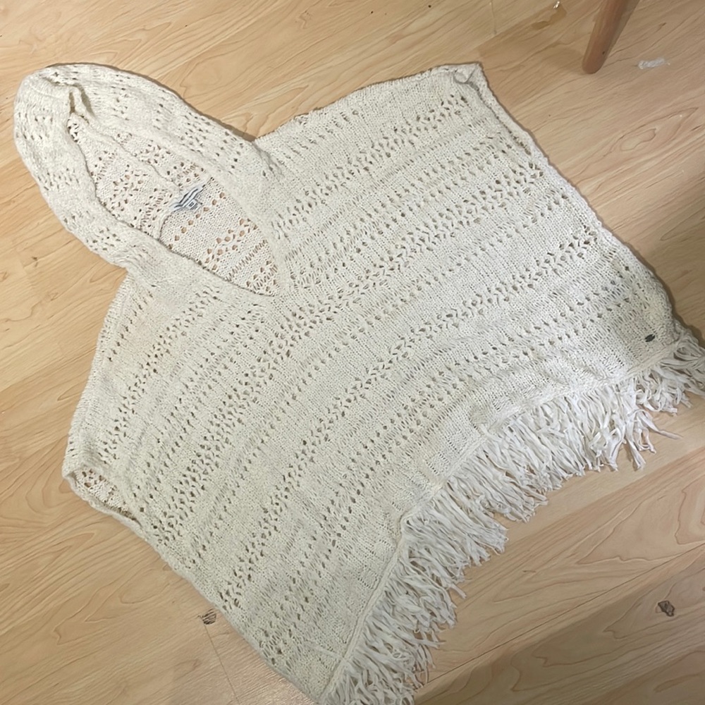 American eagle knit hooded poncho small